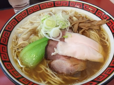 「ワンタン中華そば大盛」@中華そば 華丸の写真