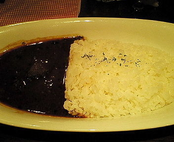 「ビーフカレー（激辛）　Ｍ　９１８円」@Meet Meats 5バル 中野店の写真