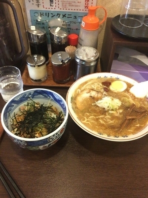 「元ラーメン+豚めしセット¥950+麺大盛り¥100」@銀座元楽の写真