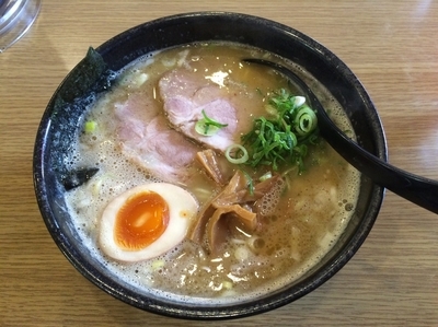 「中華そば（塩）大盛り」@麺屋 隆勝の写真