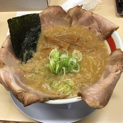 「醤油チャーシュー麺大盛り」@ラーメン屋 壱番亭 小見川店の写真