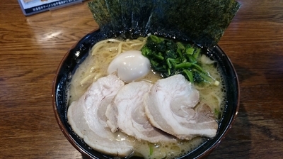 「オールスター醤油（並）」@横濱家系ラーメン 萬心家の写真