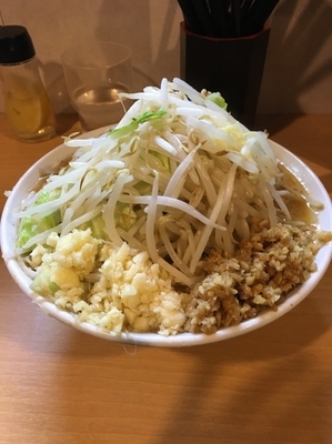 「小コレしょうがニンニク野菜マシ」@豚星。の写真