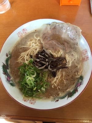 「濃厚ど・とんこつ」@とんこつらーめん ひかりの写真