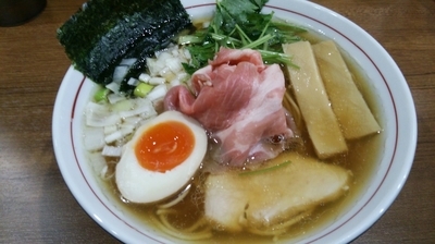「煮干しそば（白醤油）」@寿製麺よしかわ 川越店の写真