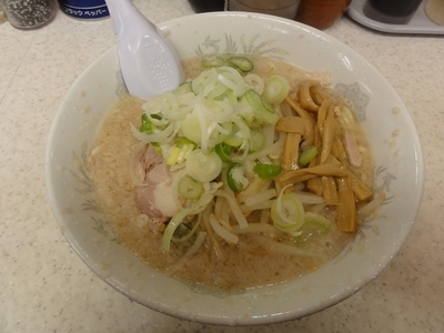 「しょうゆらーめん」@こってりらーめん なりたけ 津田沼店の写真