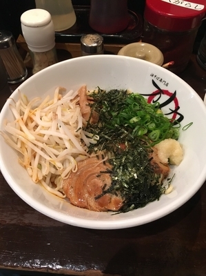 「油そば大盛り+万人トッピング」@油そば専門店 万人力の写真