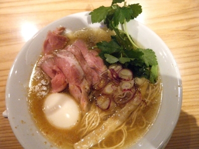 「塩魚汁そば+味玉850円」@自家製麺 うろたの写真