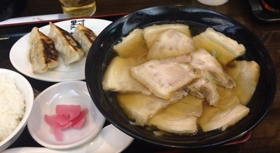 「チャーシューメン(正油・太麺)+蔵セット」@喜多方ラーメン 里の蔵 下館店の写真