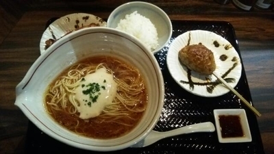 「御膳らーめん」@新宿御苑 らーめん桜花の写真