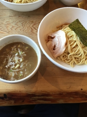 「メガ豚煮干しつけ麺➕300g（無料）」@らーめん 福たけ 桜木本店の写真