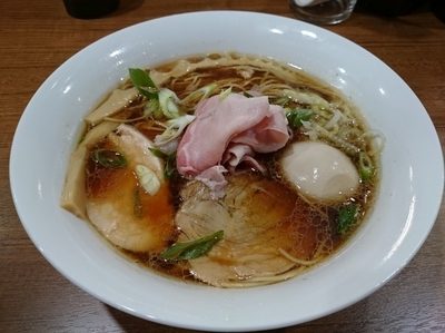 「中華そば 750円」@寿製麺よしかわ 川越店の写真