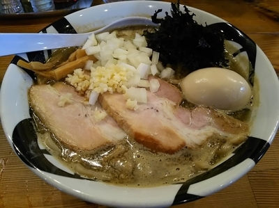 「にぼガッツ  （大盛：無料）　＋味玉：サービス券」@凌駕IDEAの写真