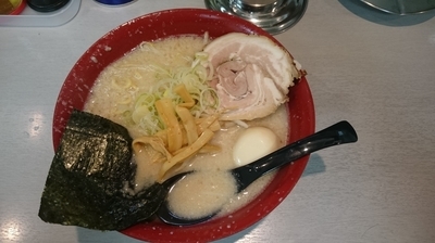 「ラーメン+味玉」@らーめん かしましの写真