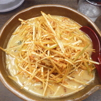 やや濃口の信州味噌肉ネギらーめんン