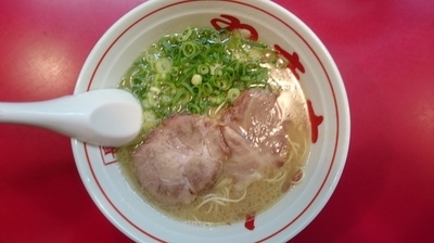 「ラーメン￥700(小ライス ランチサービス)」@博多長浜屋台やまちゃん 銀座店の写真