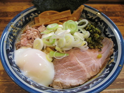 「担々まぜそば（小）+温玉　「730円+100円」」@兎に角 松戸店の写真