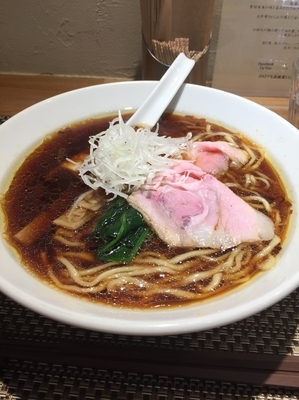 「醤油ラーメン」@生粋 花のれんの写真