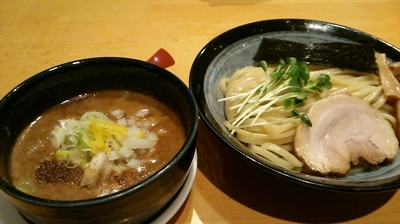 「とろりつけそば　800円」@味箪笥の写真