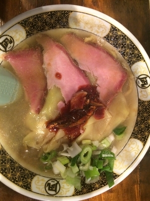 「すごい煮干しラーメン」@すごい煮干ラーメン凪 渋谷東口店の写真