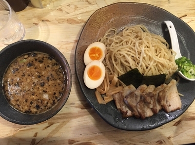 「つけ麺 もつ 大盛スペシャル」@龍の家 池袋東武店の写真