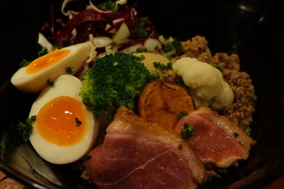 「プレミアム鴨和えそば（限定）＋ランチライス」@饗 くろ㐂の写真