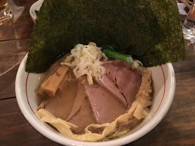 「鶏ガラ中華そば（塩）＋さの屋トッピング」@酒麺房 さの屋の写真