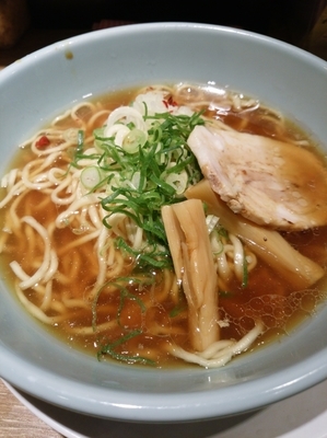「煮干し野郎800円」@野郎ラーメン 新橋駅前店の写真