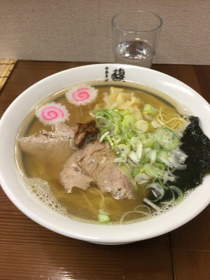 「煮干し中華そば＋肉めし」@中華そば 馥の写真