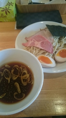 「鶏清湯つけ麺  ７００円   味玉 クーポン」@らーめん専門 うしおととりの写真