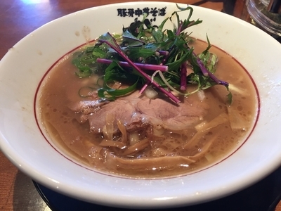 「お出汁がメインのＷスープラーメン」@豚骨中華そば がんたれの写真