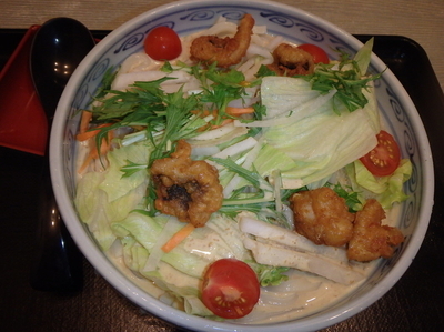 「たこ唐サラダうどん(780円)1玉無料」@さぬきうどん天霧 高陽店の写真