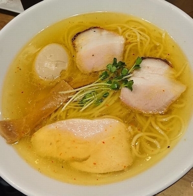 「塩中華そば＋味玉」@麺屋KABOちゃんの写真