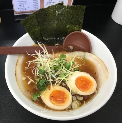「はまじらーめん 800円」@麺や はまじの写真