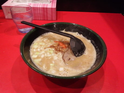 「白味噌ハーフらーめん」@北海道らーめん奥原流 久楽 本店の写真