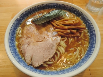 「ラーメン(並)」@自家製中華そば としおかの写真