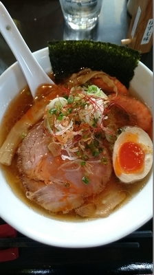 「海老香る塩そばB（＋チャーシュー）」@中華そば 八縁の写真