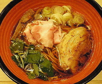 「燻製醤油ラーメン　８００円」@麺屋零式の写真