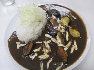 「並盛カレー・揚げ茄子＋チーズ」@カレーの鬼 八幡駅前店の写真