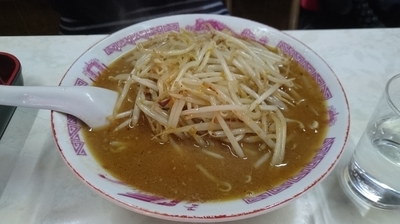 「味噌ラーメン（５００円）」@桃太郎の写真