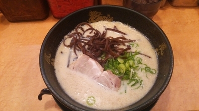 「豚骨らーめん」@博多風龍 池袋西口店の写真