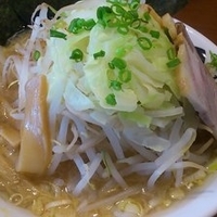 ラーメン／醤油　ヤサイマシマシ＋ノリ（￥７０２）