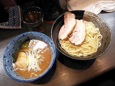 「特製濃厚魚介豚骨つけ麺＋カレ変ライス」@麺屋 中川會 神保町店の写真