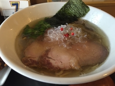 「塩らーめん」@ジャンクストーリー 本店の写真