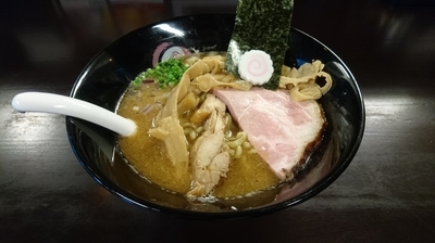 「鯛焼き干中華そば」@おおぜき中華そば店 早稲田店の写真