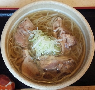 「冷たい肉そば699円」@山形の肉そば屋の写真