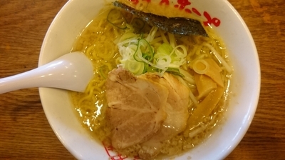「ラーメン￥750 小ライスサービス」@野方ホープ 原宿店の写真