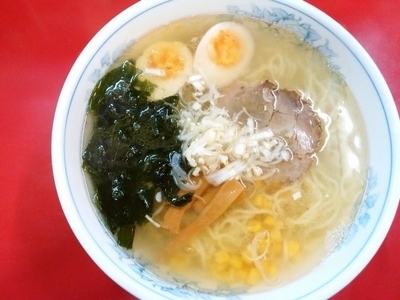 「塩ラーメン＋煮玉子」@めん処 なが井の写真