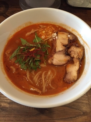 「海老ラーメン」@新宿 モモンガの写真