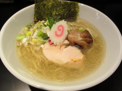 「中華そば（塩）￥６８０大盛り￥２０」@自家製麺 KANARIの写真